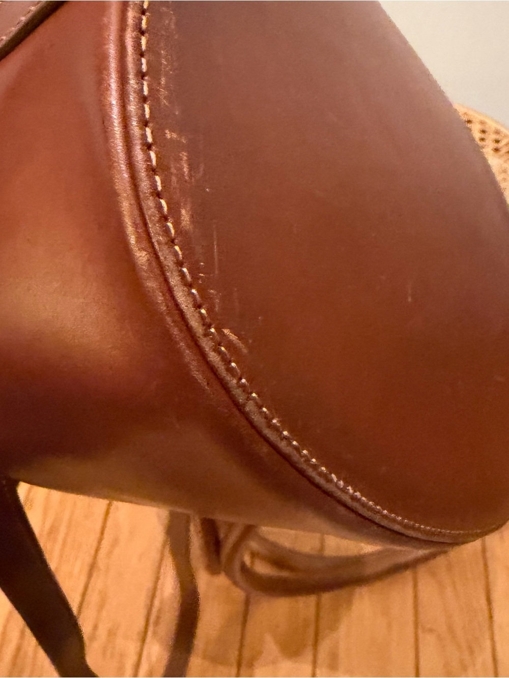 Sézane Farrow Bucket Bag - Picture 7 of 9